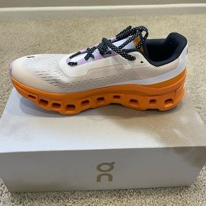 Oncloud Cloudmonster Running Shoe (Women). FAWN/ TURMERIC, Size 8 M. New in box.